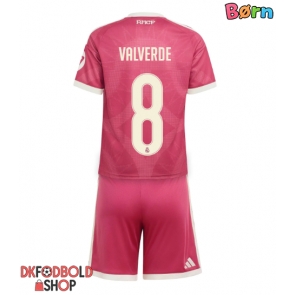 Real Madrid Federico Valverde #8 Tredje trøje Børn 2026-27 Kort ærmer (+ korte bukser)